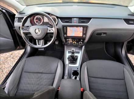 Škoda - Octavia