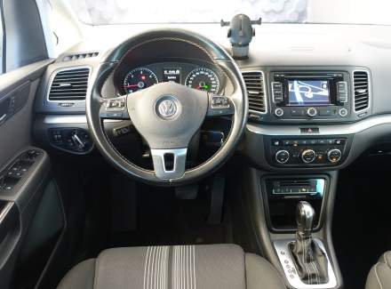 Volkswagen - Sharan