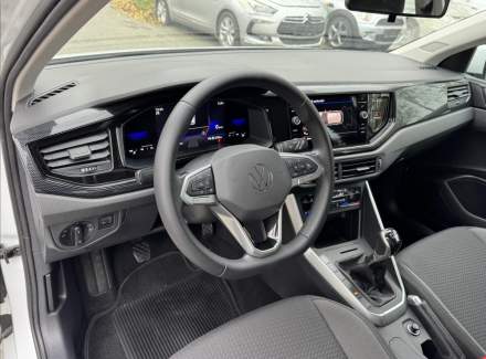 Volkswagen - Polo