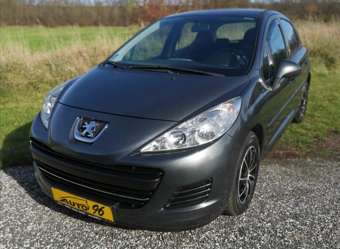 Peugeot - 207