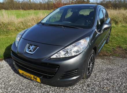 Peugeot - 207