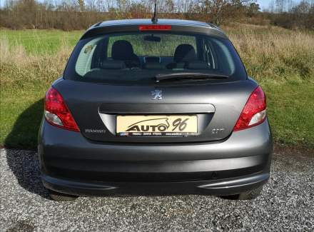 Peugeot - 207