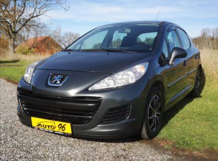 Peugeot - 207
