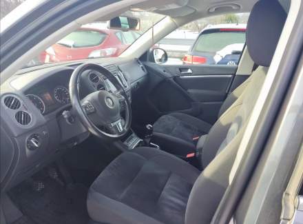 Volkswagen - Tiguan