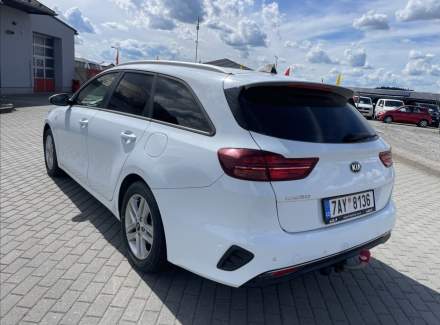 Kia - Cee'd
