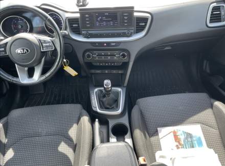 Kia - Cee'd