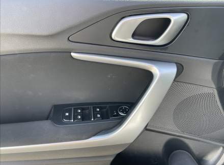 Kia - Cee'd