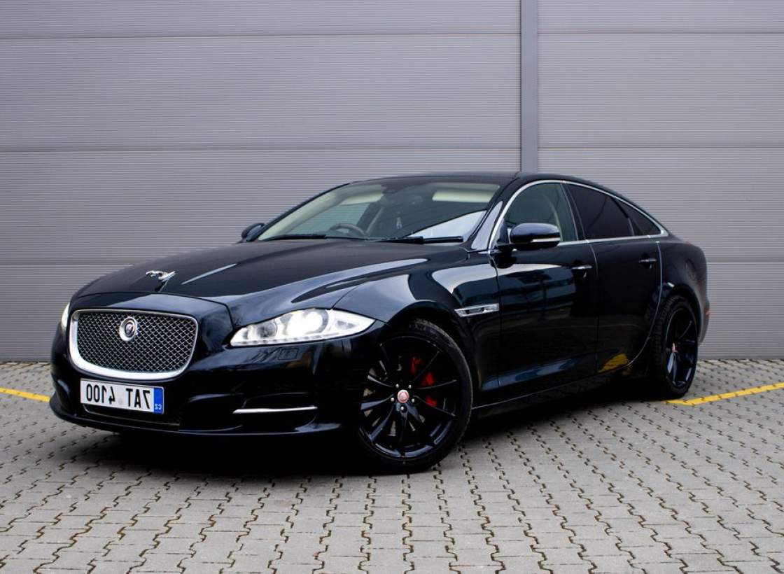 Jaguar - XJ