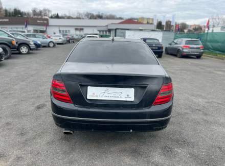Mercedes-Benz - C-class C 200 CDI (136 Hp)