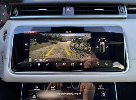 Land Rover - Range Rover Velar