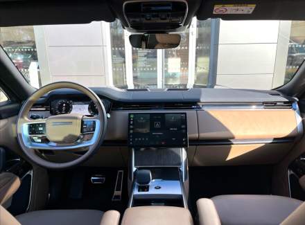 Land Rover - Range Rover