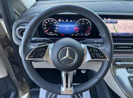 Mercedes-Benz - V-class