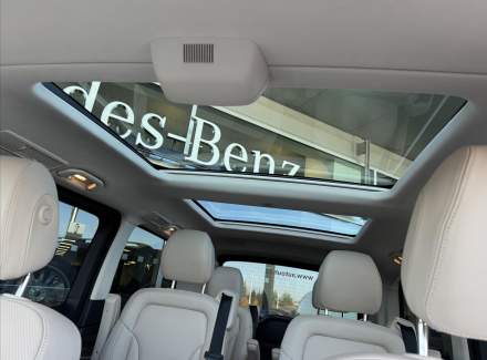 Mercedes-Benz - V-class