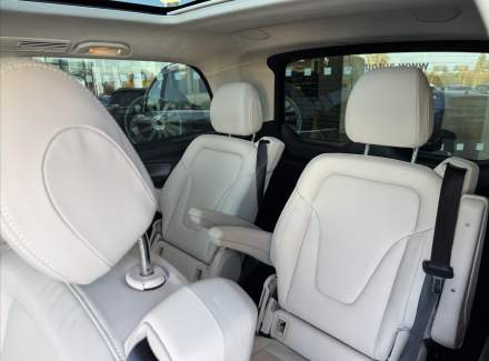 Mercedes-Benz - V-class