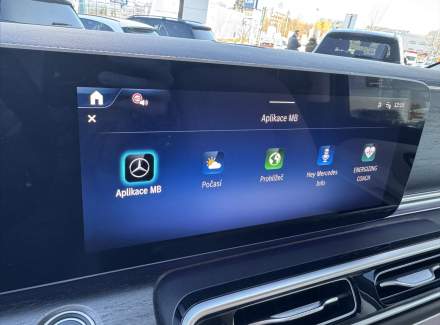 Mercedes-Benz - V-class