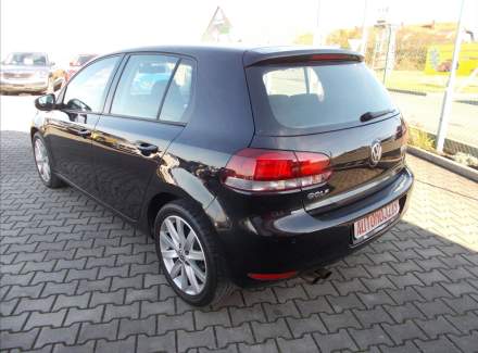 Volkswagen - Golf