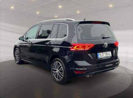 Volkswagen - Touran