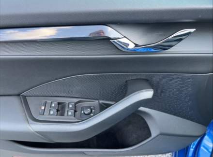 Kia - Cee'd