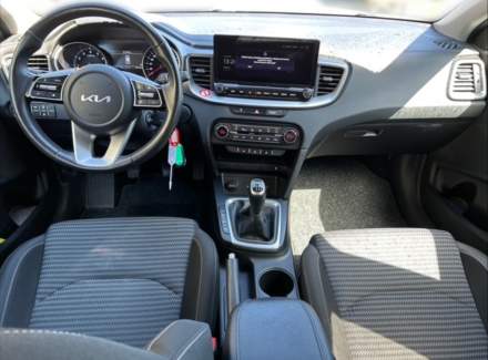 Kia - Cee'd