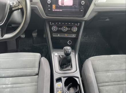Volkswagen - Touran