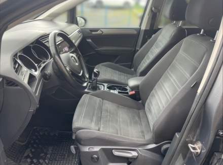 Volkswagen - Touran