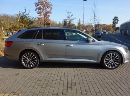 Škoda - Superb