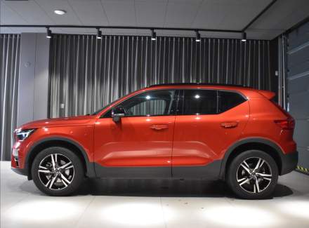 Volvo - XC40
