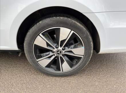 Mercedes-Benz - V-class