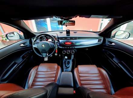 Alfa Romeo - Giulietta