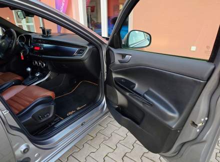 Alfa Romeo - Giulietta