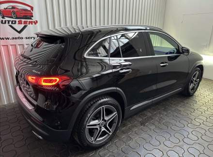 Mercedes-Benz - GLA