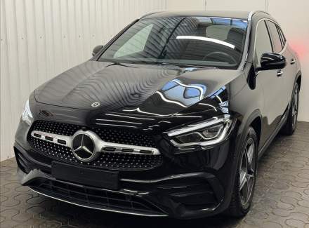 Mercedes-Benz - GLA