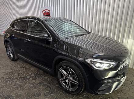 Mercedes-Benz - GLA