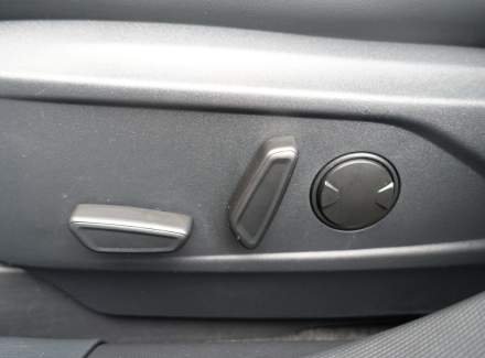 Ford - Mustang Mach-E