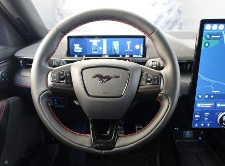 Ford - Mustang Mach-E