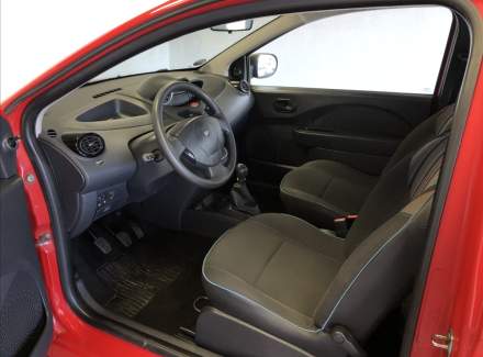 Renault - Twingo