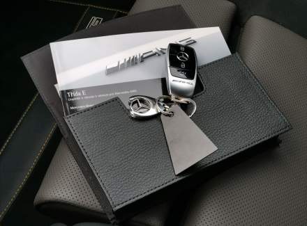 Mercedes-Benz - E-class