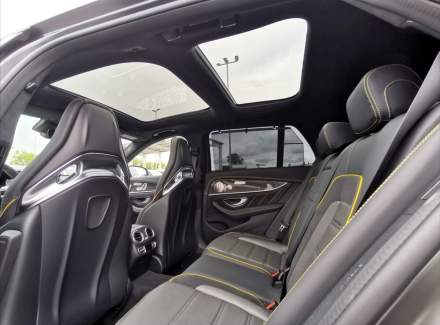 Mercedes-Benz - E-class