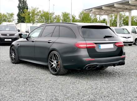 Mercedes-Benz - E-class