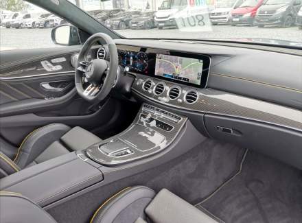 Mercedes-Benz - E-class