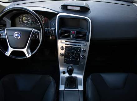 Volvo - XC60
