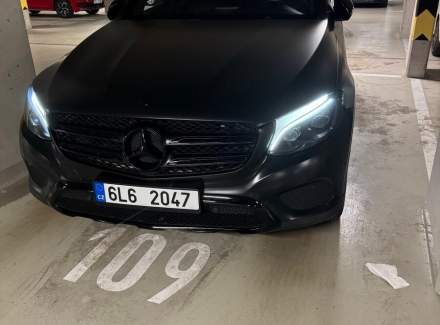Mercedes-Benz - GLC