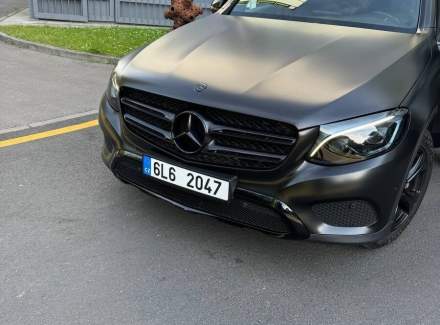 Mercedes-Benz - GLC