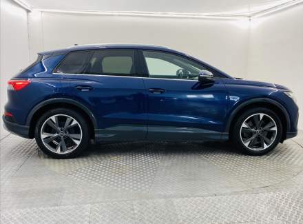 Audi - Q4 e-tron