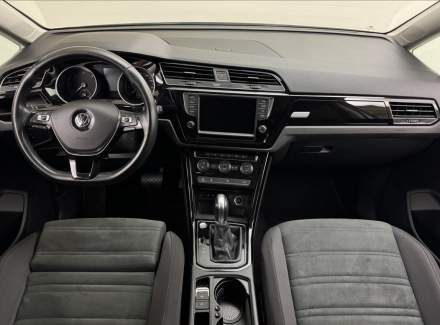 Volkswagen - Touran