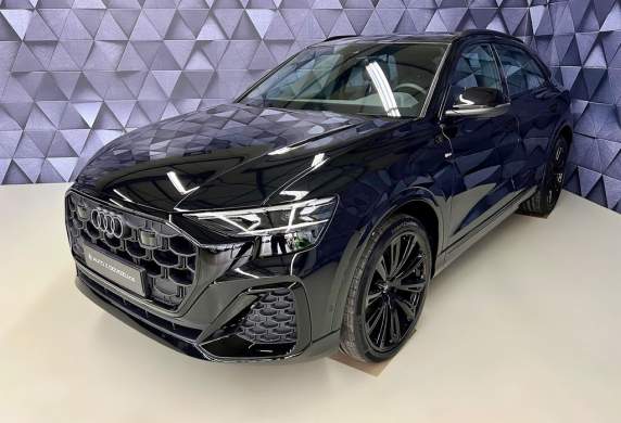 Audi - Q8