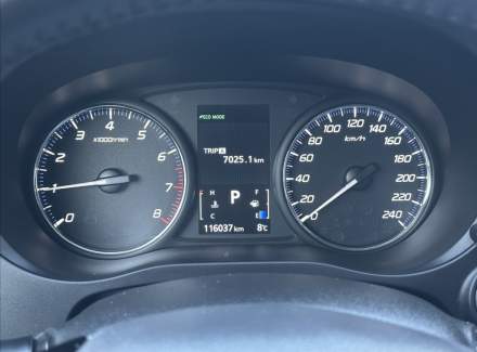 Mitsubishi - Outlander