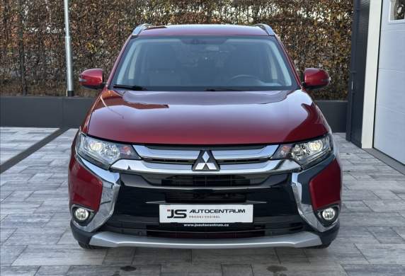 Mitsubishi - Outlander