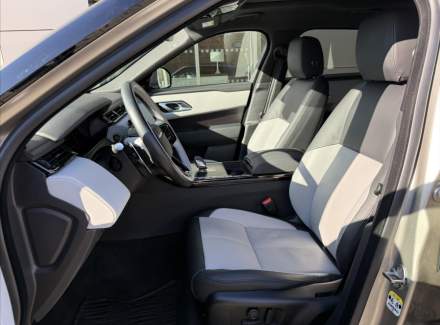 Land Rover - Range Rover Velar