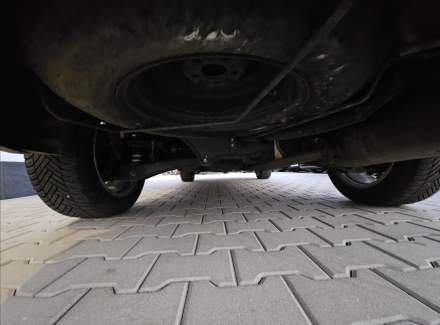 Mitsubishi - Outlander